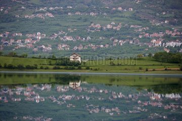 Rama Artificial Lake am Rama Bosnia River