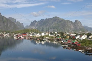 Fischereihafen im Süden des Archipels Lofoten Norwegen