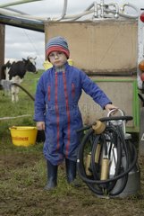 Junge Stockbreeder von Milch -KÃ¼hen und Entwurfssystemen