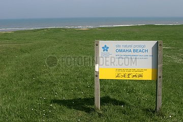Panneau d'information sur le site naturel d'Omaha Beach