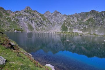 Lake Bersau  Pyrenees National Park  France