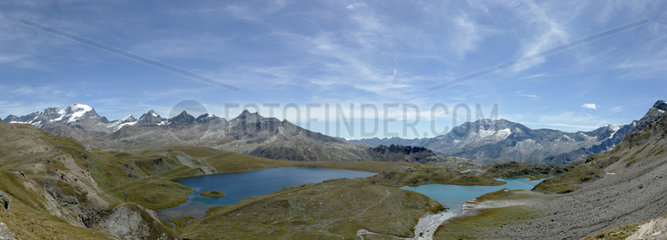 Landscape of the Gran Paradiso National Park  Alps  Italy