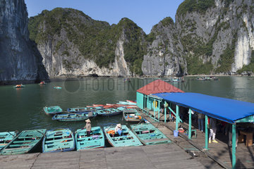Boats in Halong Bay to brin tourist around  Vietnam