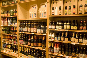 Shop called 250 Belgium Beers with all the different beers in Grand Place of Brussels Belgium