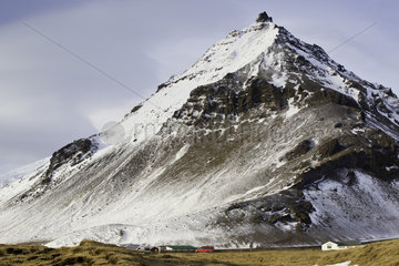 Kirkjufell mountain near Grundarfjordur  Snaefellsnes peninsula  Western Iceland