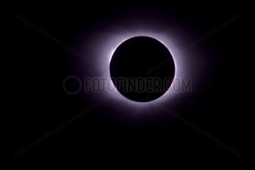 Phase totale d'une éclipse totale de Soleil