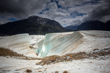 Glacier Valentine - Explorers Valley Chile