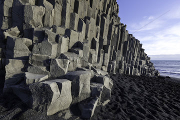 Reynisdrangar  basalt sea stacks situated under the mountain Reynisfjall near the village of Vík  southern Iceland