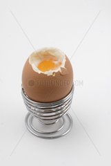 Ei in einer Eierbecher bereit  gegessen zu werden