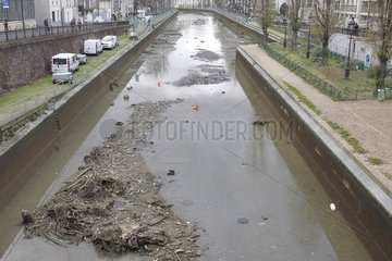 Draining of canal Saint-Martin in Paris 10th  France