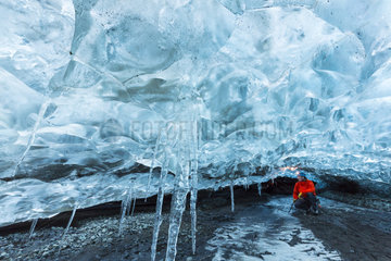 Ice cave  Vatnatjokull glacier  Southern Iceland  Iceland  Europe