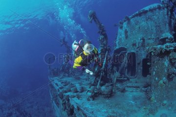 Diver on Zabarghad shipwreck cargo Egypt