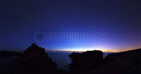 Astronomical Twilight on the island of Houat - Brittany France