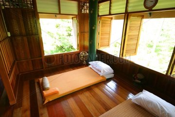 Betten für Massage Asien