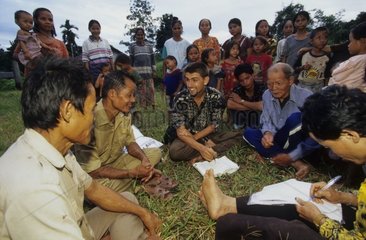 Négociation d'une aide économique Indonésie