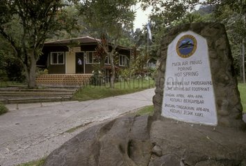 Eingang zum Kinabalu -Nationalpark Sabah Borneo Malaysia