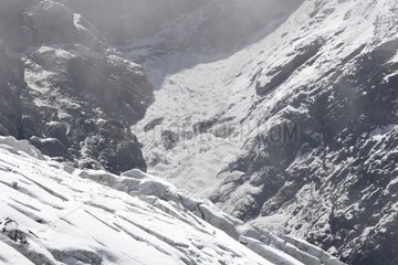 Lawine auf dem Gletscher de France Bionnassay