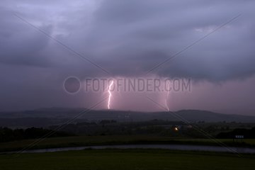 Double lightning strike in a storm evacuating France
