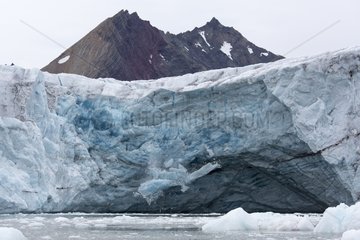 Collapse of a glacier in the sea - Spitsbergen Svalbard