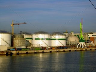 Gas installation of the port of Claipeda Lithuania [AT]