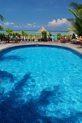 Pool Hotel am Strand Malaysia