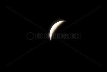 Eclipse totale de Lune en début de seconde phase partielle