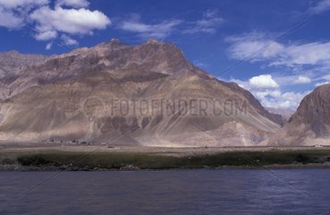 Zanskar River und in der Ferne Zangla Ladakh India Region