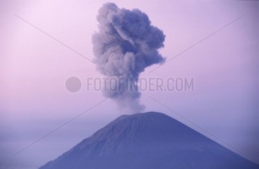 Ausbruch des Vulkan Semeru Java Indonesien