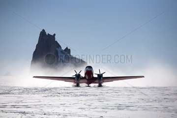 DC3 -Landung in Queen Maud Land in der Antarktis