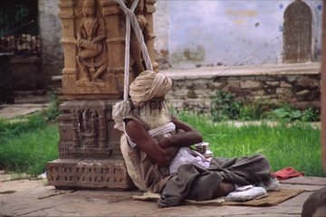 Sâdhu dans un temple Rajasthan