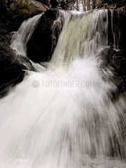 Wasserfall in der NÃ¤he von Touzes in Aubrac France