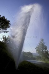 Fuite d'eau au bord de la route Goult France
