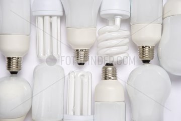 Low cunsumption light bulb France