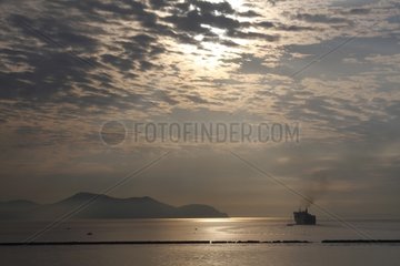 Boot nach Korsika in der Bucht von Toulon Frankreich