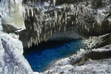 Höhlenlago Azul in Bonito Mato Grosso do Sul Brasilien