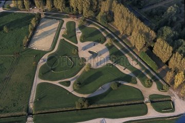 Ground of entainement equestrian in Picardy France