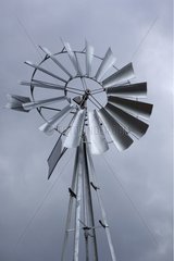 Windmühle zum Pumpen von Wasser eines Brunnenfrankreichs
