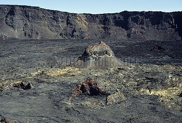Cratère du piton de la fournaise Ile de la Réunion France