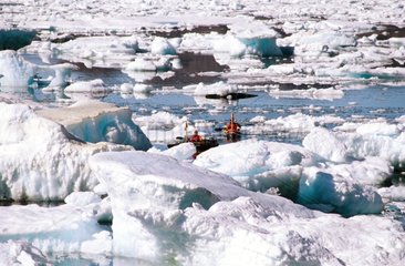Seekajak in der Arctic Bellot Strait Canada