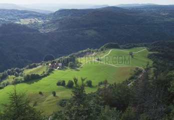 Landschaft des Tacon Jura France Valley