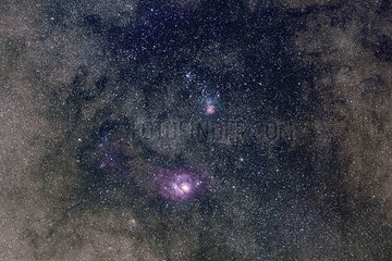M8 Lagoon Nebula und Trifide M20 auf Milchstraße
