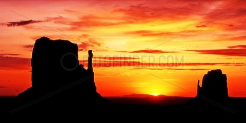 MÃ©sa de GrÃ¨s Dans Le PaySage de Monument Valley USA
