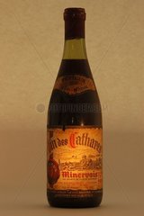 Minervois 1970 Weinflasche