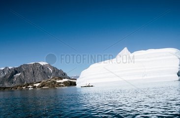 Kayak de mer Milne Land Groenland