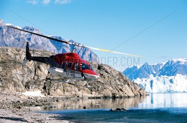 Hubschrauber nähern sich in Grönland