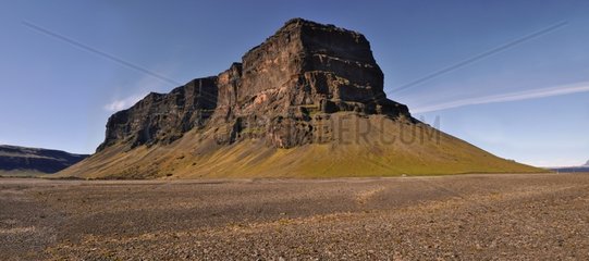 Cliff Lómagnúpur South Iceland