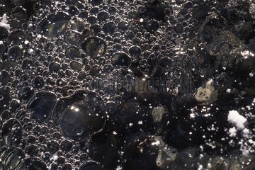 Bubbles on the body of Black Water Haute-Savoie France