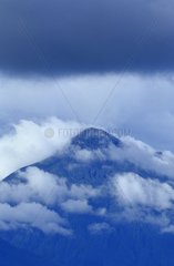Volcan Gahinga National Park Volcanoes Rwanda