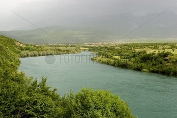 Lac Artificiel de Salakovac Sur la Rivière Neretva en Bosnie