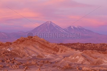 San Pedro de Atacama  volcan Lincancabu